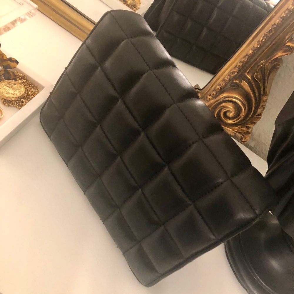 Zara black clutch